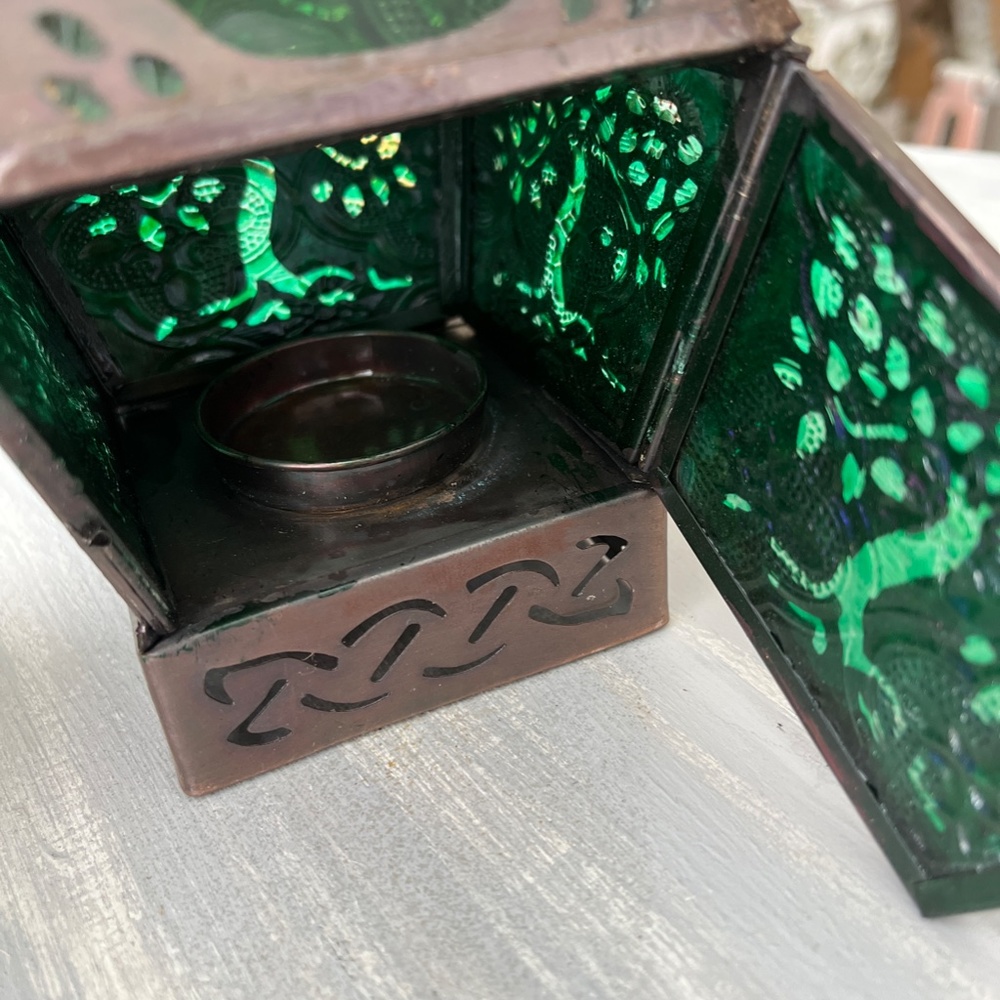 Hexagon Lantern - Picture 6 of 11